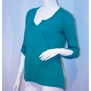 SPLENDID Roll-Up Sleeves GREEN TOP Shirt COTTON Modal Blend V Neck